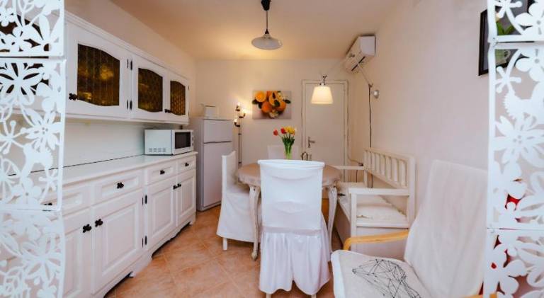 House with 1 room for 2 persons — photo 4