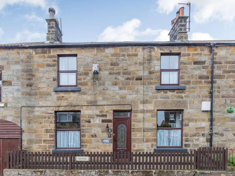 Cottage  Danby