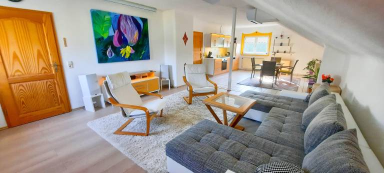 Appartement Fewo Dusche WC gartenseitig