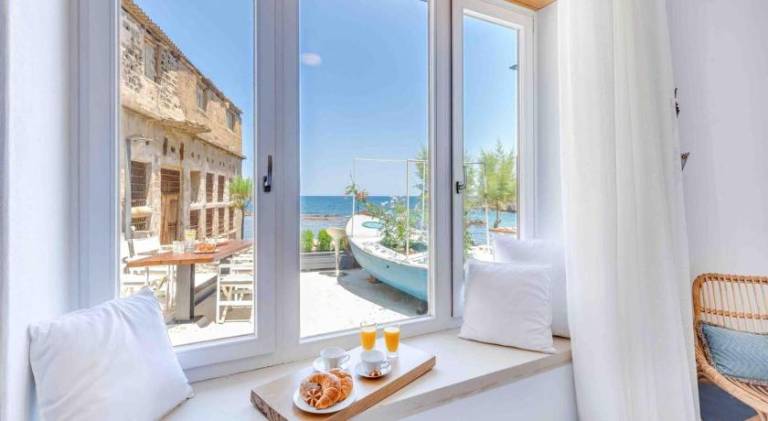 Rental apartment with patio | Suitable for remote work in Chania