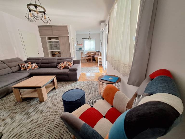 Two bedroom apartment with terrace Njivice, Krk (A-5320-a) — photo 5