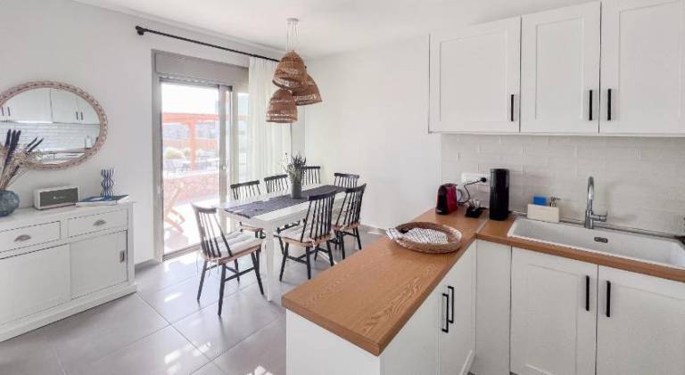 Villa with terrace, private pool & BBQ | Close to the beach | Suitable for remote work | Pet-friendly — photo 4