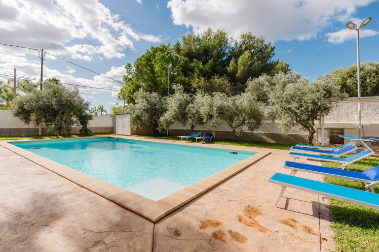 Holiday Home 'La Perla Di Mare - Giada' with Shared Pool, Wi-Fi and Air Conditioning in Trapani