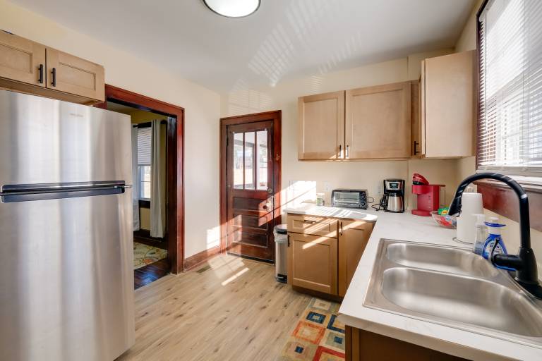 Walk to Main St & Campus! Dtwn Radford Home — photo 2