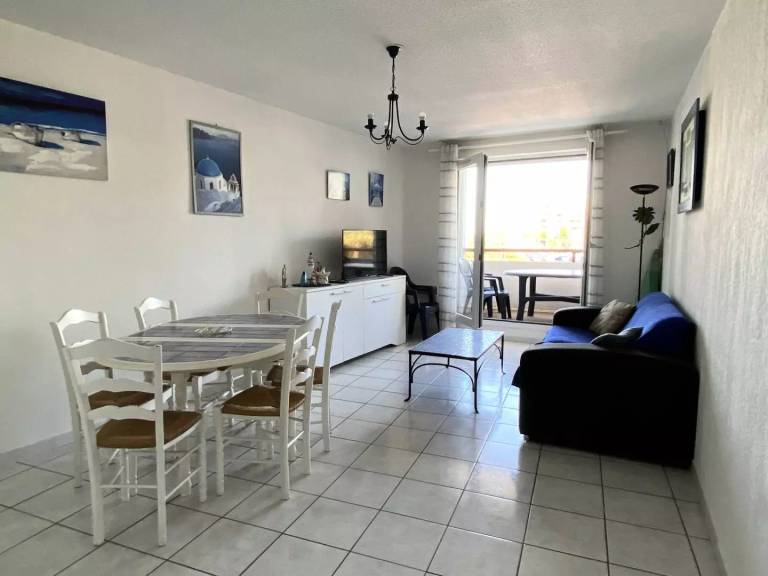 Rental apartment with 2 rooms for 6 persons — photo 5