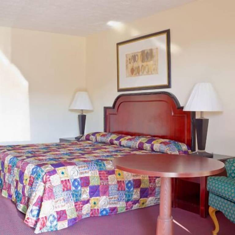 Motel  White Pine