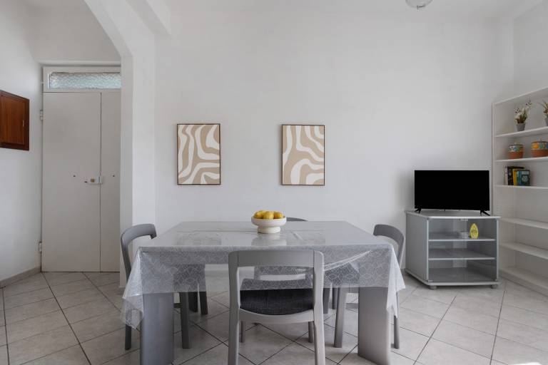 Apartment 'Felda' with Private Garden, Wi-Fi and Air Conditioning — photo 4