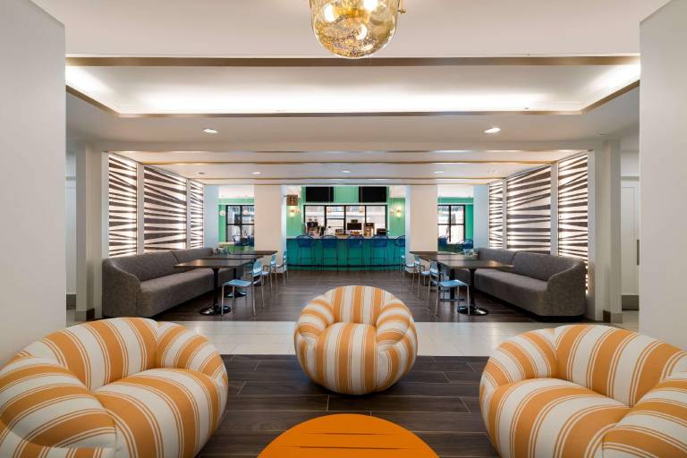 Sonesta ES Suites Orlando International Drive Hotel — photo 4