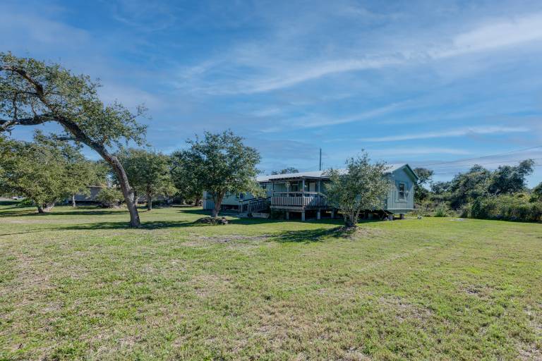4 Mi to State Park: Peaceful Rockport Home w/ Yard — photo 2