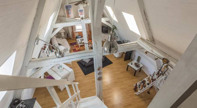 Holiday apartment with 1 room for 5 persons in Sens