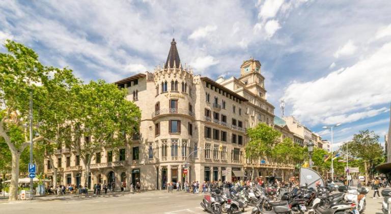 Unique Rentals - Placa Catalunya Central Apartments — photo 5