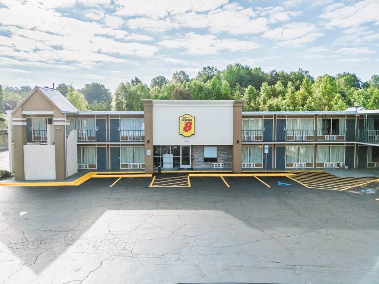 Super 8 by Wyndham Morganton in Morganton, NC