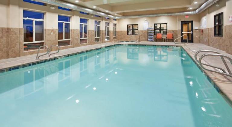 Holiday Inn Express & Suites Gallup East By IHG — photo 3
