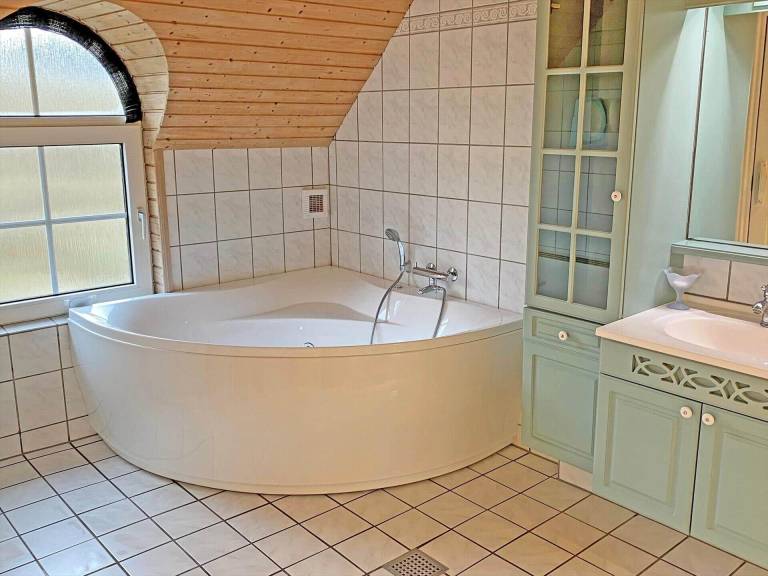 House with terrace, sauna & yard — photo 4