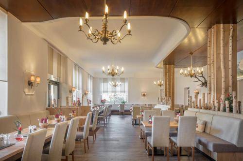 Hotel Vier Jahreszeiten — photo 4