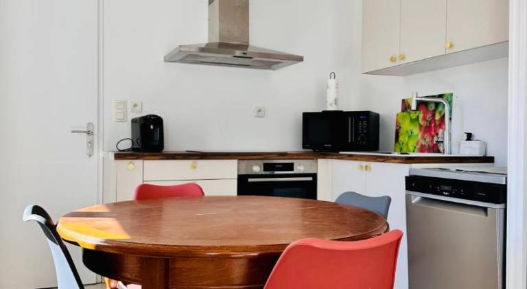 Charming vacation home | Dogs allowed — photo 3