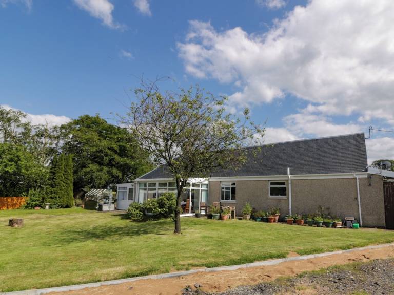 Cottage  Kilmarnock