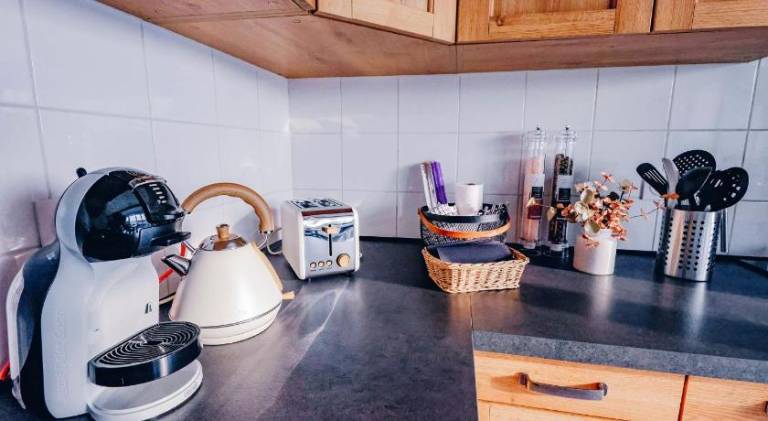 Fully equipped charming apartment with terrace | Perfect for remote work | Dogs allowed — photo 4