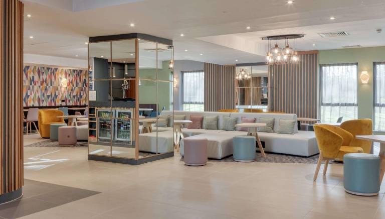Hampton by Hilton Corby/Kettering — photo 2