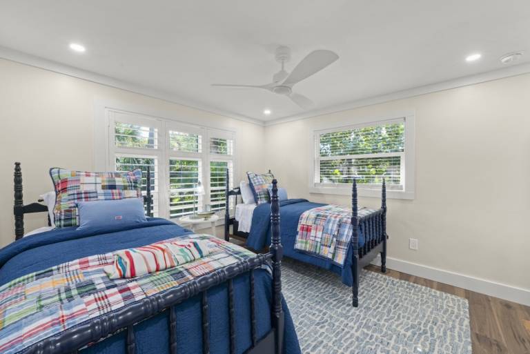 Family-friendly house with barbeque, hot tub & private pool | Close to the beach | Pets allowed — photo 5