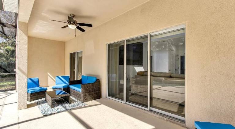 Stunning 5 bedroom pool home in gated community minutes from Disney — photo 5