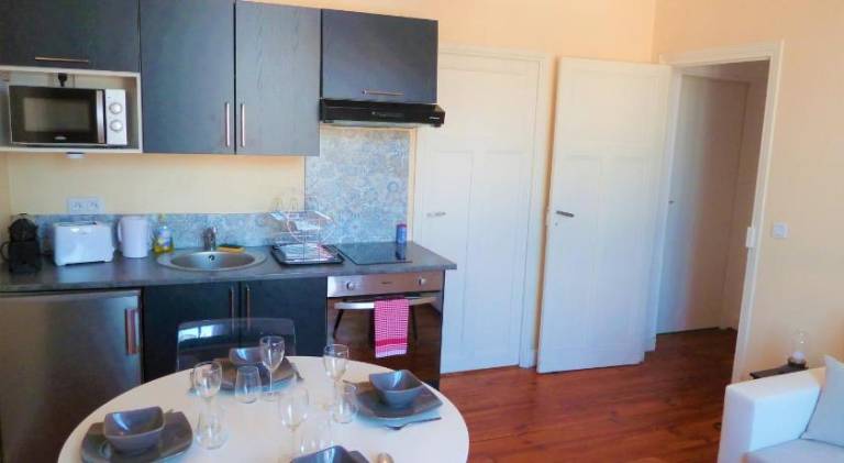 Rental apartment with patio | Suitable for remote work — photo 5