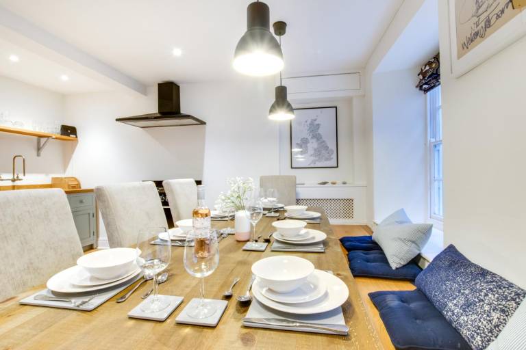 Cottage with 3 rooms for 6 persons — photo 4