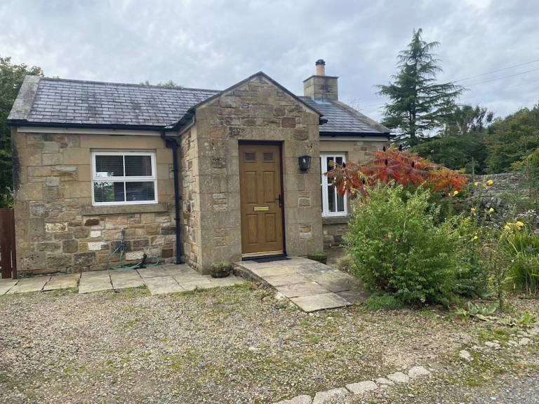 Cabin Falstone