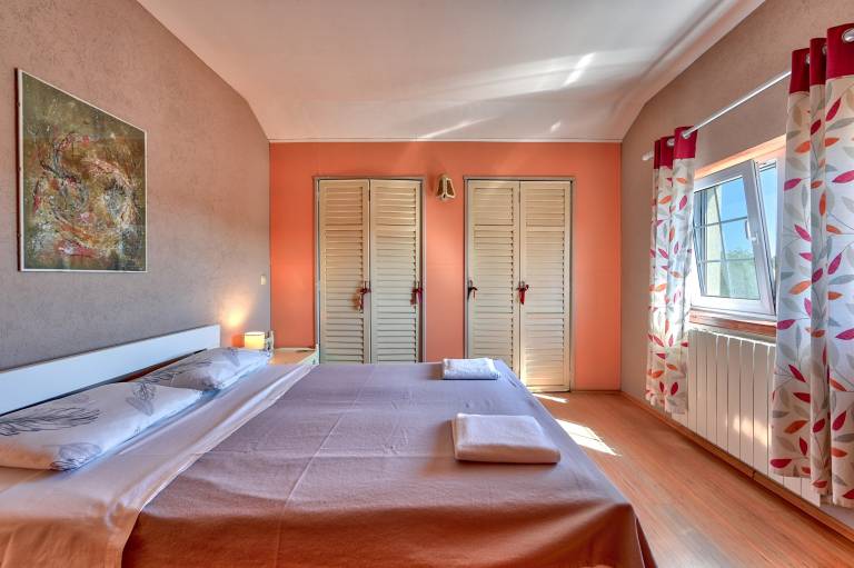 Family-oriented beautiful holiday apartment with grill & yard | Good for workation | Pets are welcome — photo 4