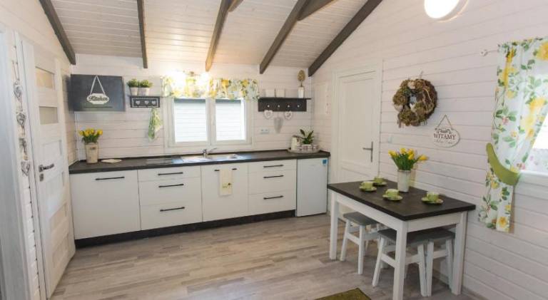 Charming lodge with BBQ, garden & terrace | Pets allowed — photo 4