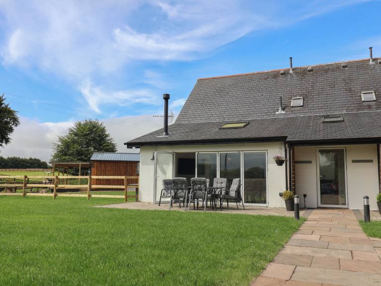 Cottage Nettlecombe