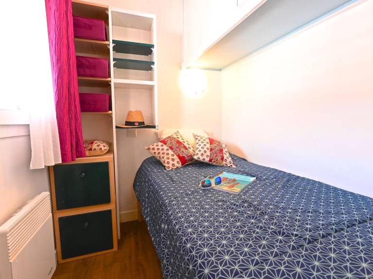 Children-friendly charming holiday apartment with pool, patio & yard | Sea view | Next to the beach | Pet-friendly — photo 5