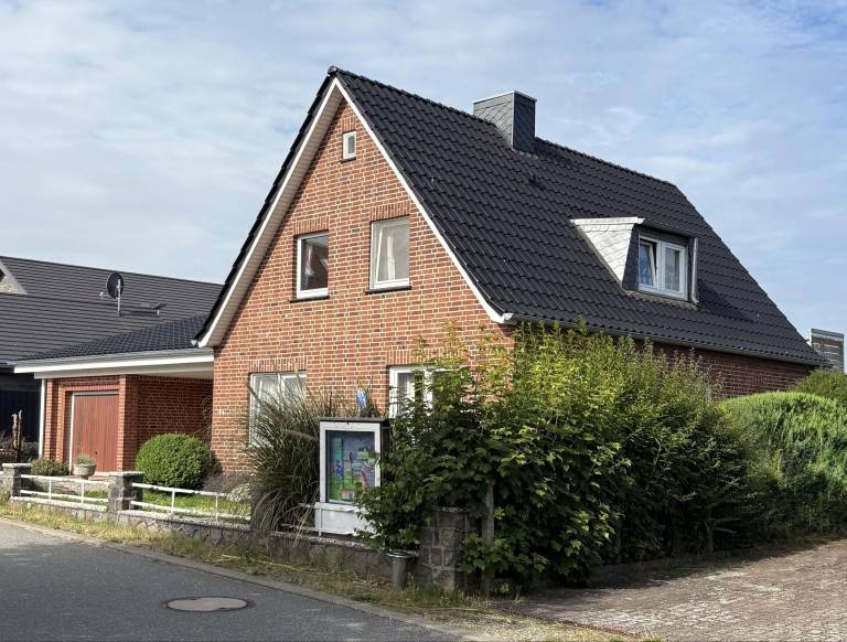 Fully equipped beautiful rental apartment with BBQ, terrace & garden | Pets allowed in Fehmarn