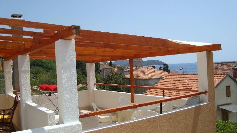 Holiday apartment with terrace & barbecue — photo 3