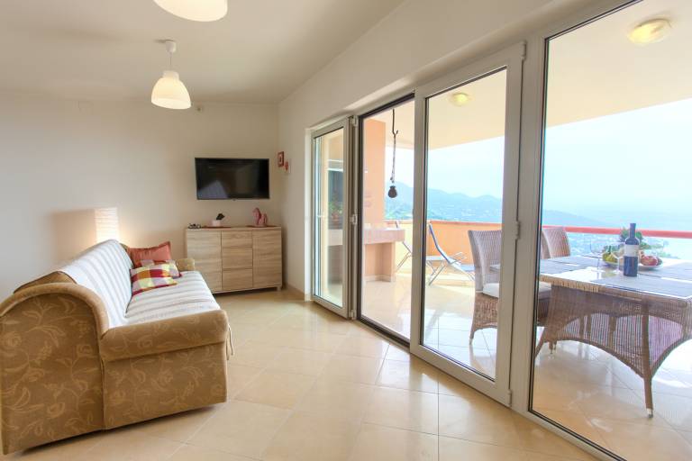 Nice holiday apartment with BBQ | Sea view | Pet-friendly — photo 5