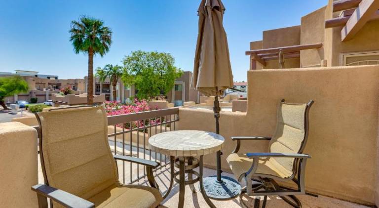 Wonderful rental apartment with pool & hot tub | Suitable for remote work | Pet-friendly in Scottsdale, AZ