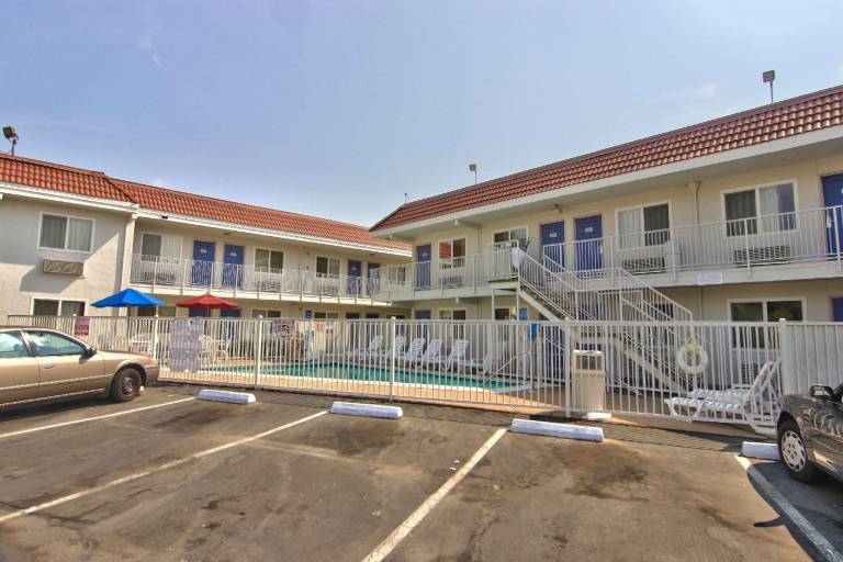 Motel 6 Sacramento, CA - Old Sacramento North — photo 5