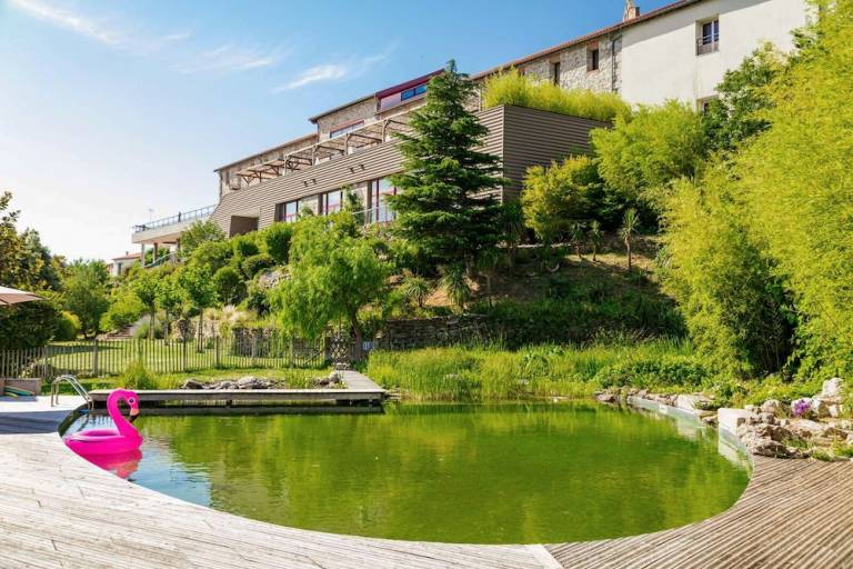 Accommodation  Latour-de-France