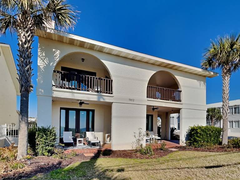 House  Laguna Beach On The Gulf Of Mexico