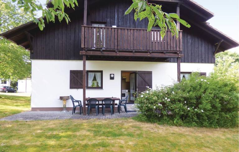 House  Dhronecken