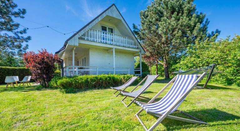 Vacation home with garden, grill & terrace in Darlowo