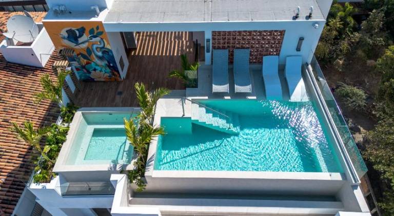 Rental apartment with pool in Puerto Vallarta
