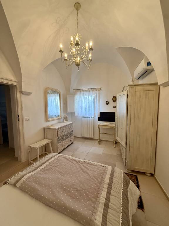 Holiday apartment with 3 rooms for 6 persons — photo 3