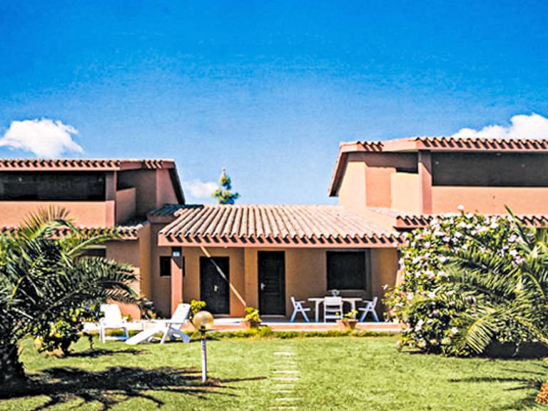 Nice rental apartment with yard & BBQ | Close to the beach | Pets allowed — photo 2