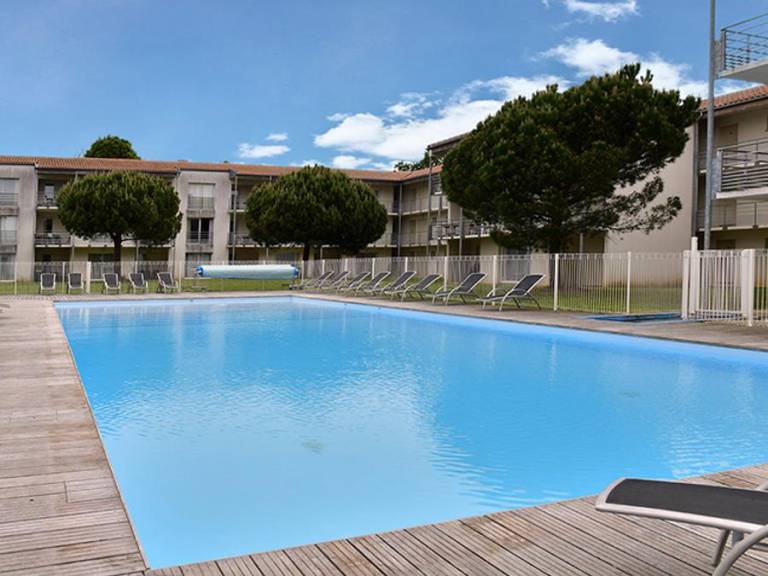 Holiday apartment with heated pool — photo 2