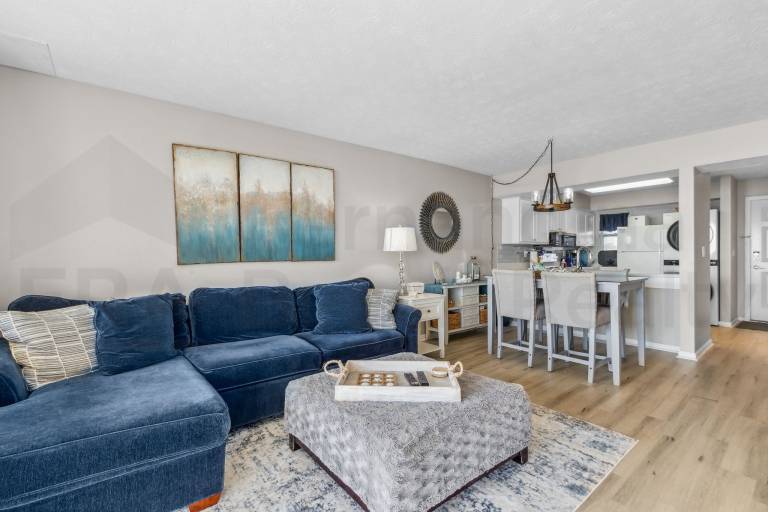Condo | Sea view — photo 3