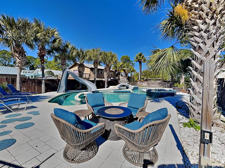 Lazy River Retreat — photo 4
