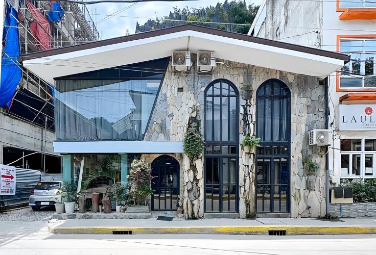 Rockinnest Boutique Hotel in El Nido