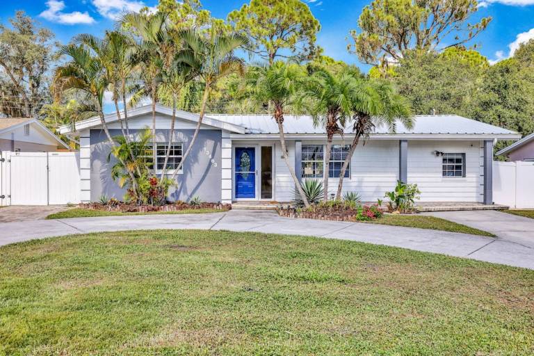 House  Indian Rocks Beach