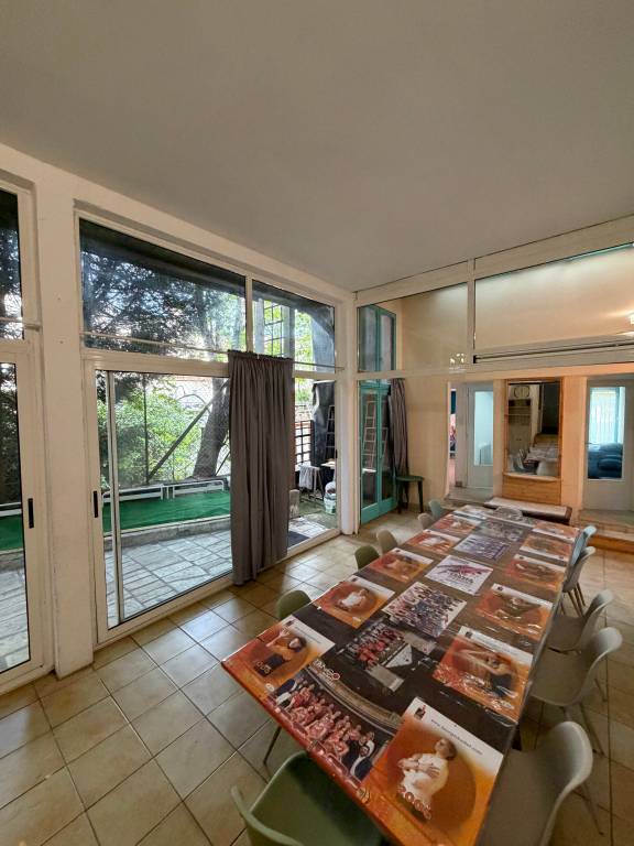 Family-oriented ample vacation home with fast internet, grill & patio | River view | Good for workation | Dogs allowed in Bourges